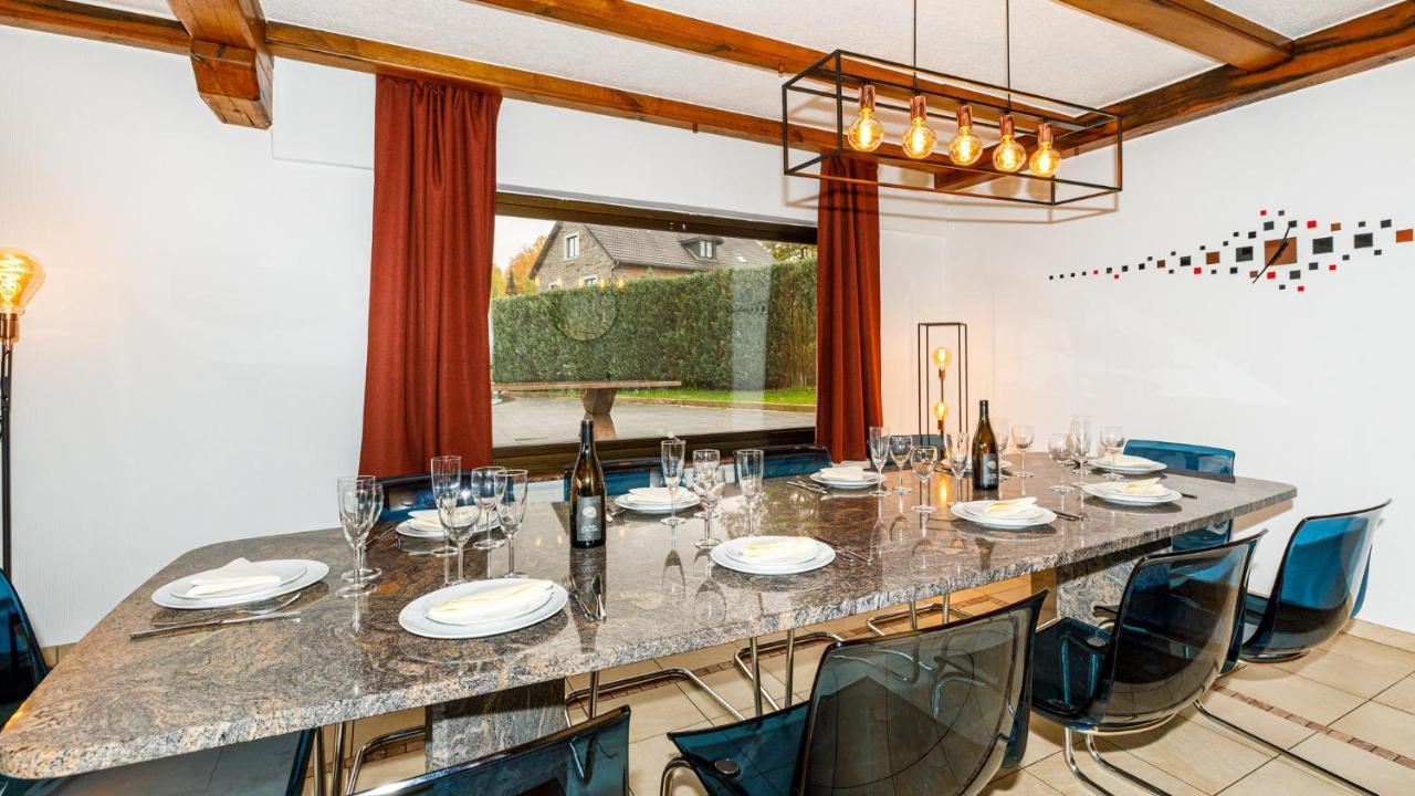 Luxueuse Et Spacieuse Villa Avec Sauna Et Piscine 말메디 외부 사진