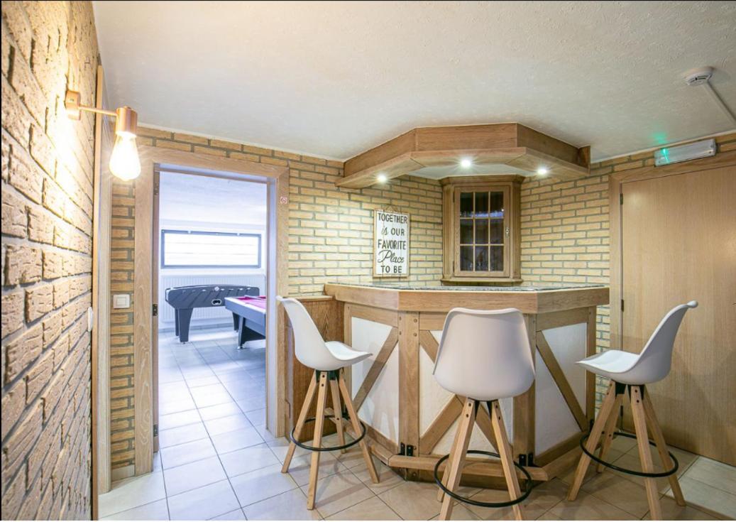 Luxueuse Et Spacieuse Villa Avec Sauna Et Piscine 말메디 외부 사진
